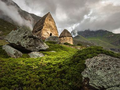 Курс на Эльбрус: джип-тур на плато Бермамыт - экскурсия в Кисловодске