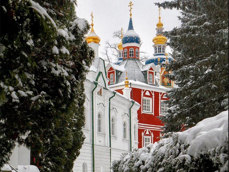 Русь стародавняя: Изборск и Псково-Печерский монастырь - экскурсия в Пскове