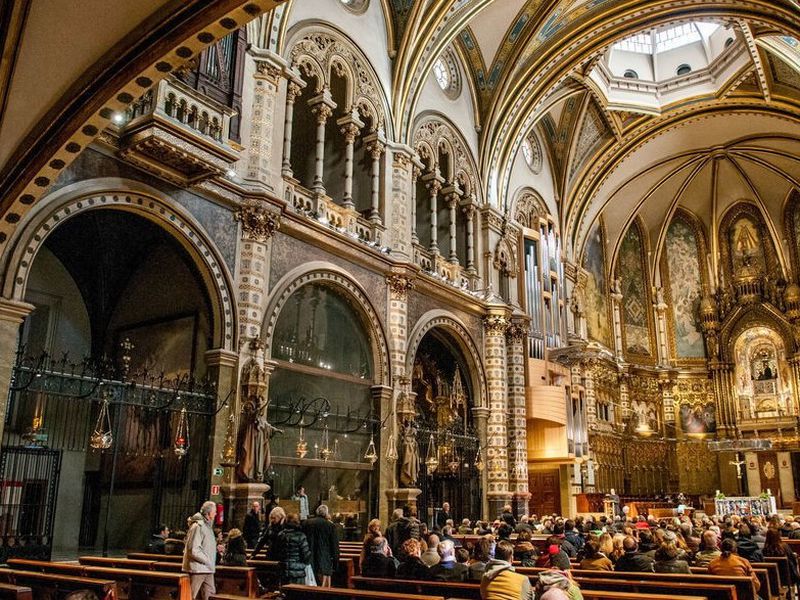 Вековые тайны монастыря Монтсеррат - экскурсия в Барселоне