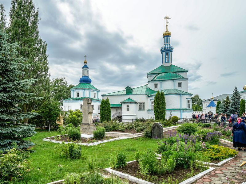 Заповедный Свияжск, Раифский монастырь и прогулка на теплоходе - экскурсия в Казани