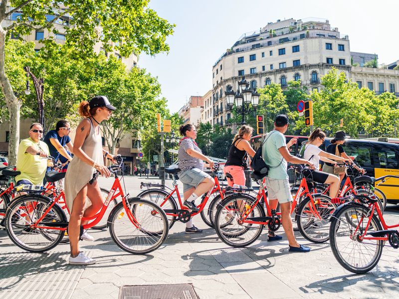 Вело-пешеходный тур: живая Барселона за 4 часа - экскурсия в Барселоне