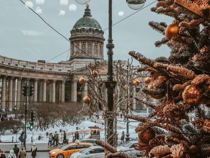 Новогодняя прогулка по Петербургу - экскурсия в Санкт-Петербурге