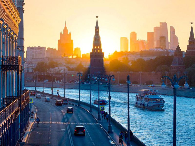 Лучшие виды Кремля — с мостов и набережных - экскурсия в Москве