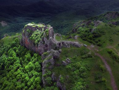 Древность в камне — Храмы Мцхеты и пещеры Уплисцихе - экскурсия в Мцхете
