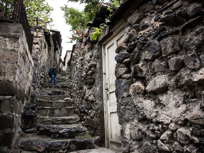 Другой Ереван: особняки, мечети и андеграунд - экскурсия в Ереване