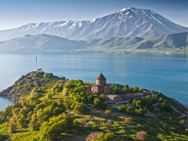 Возрождённый Гарни, «Монастырь копья» и высокогорный Севан - экскурсия в Ереване