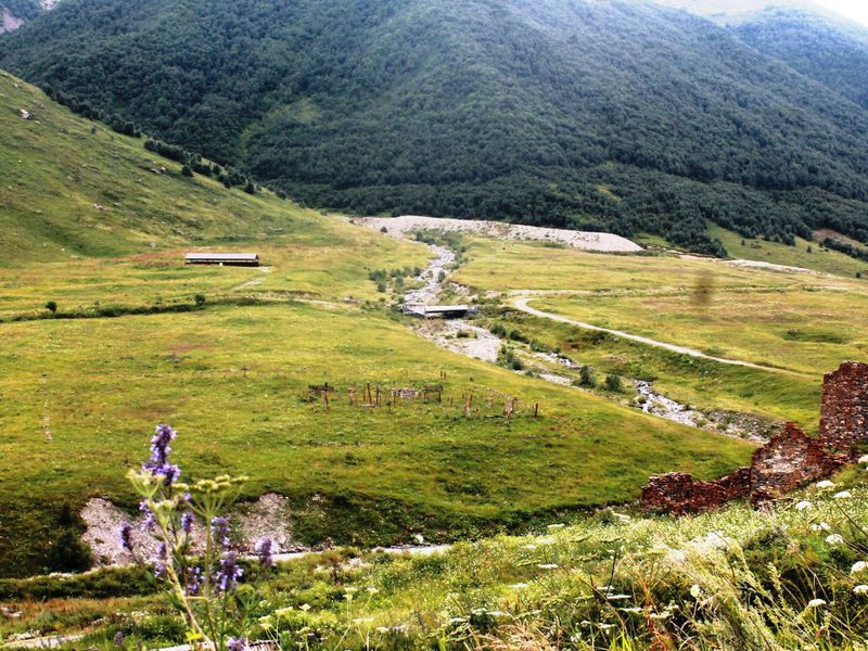 К сказочным панорамам Цейского ущелья! - экскурсия в Владикавказе