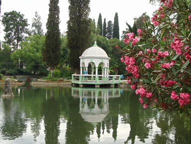 Гагра и озеро Рица — первое знакомство с Абхазией - экскурсия в Сочи