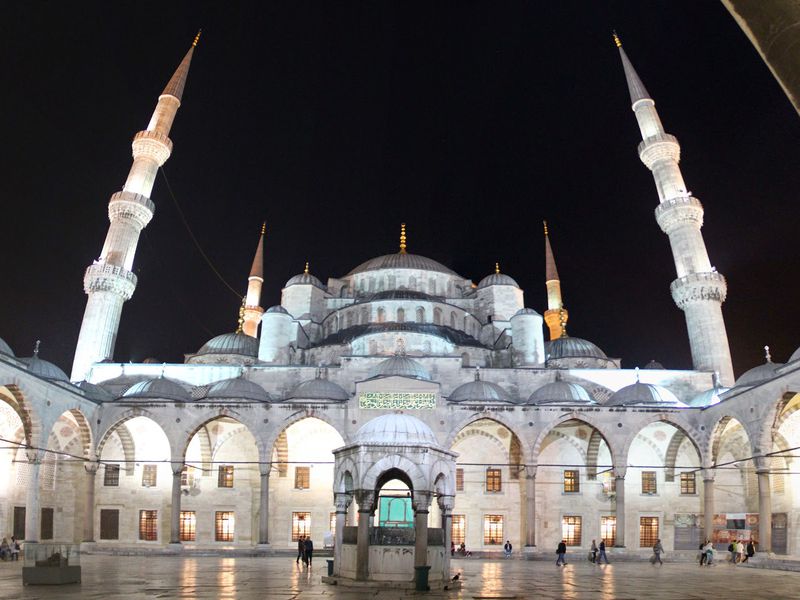Стамбул на стыке ислама и христианства - экскурсия в Стамбуле