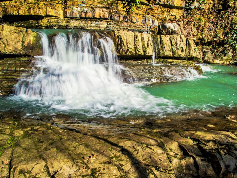 Чарующие Змейковские водопады - экскурсия в Сочи