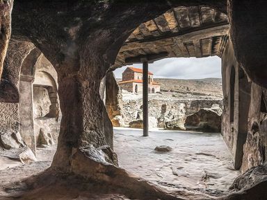 Древность в камне — храмы Мцхеты и пещеры Уплисцихе - экскурсия в Тбилиси