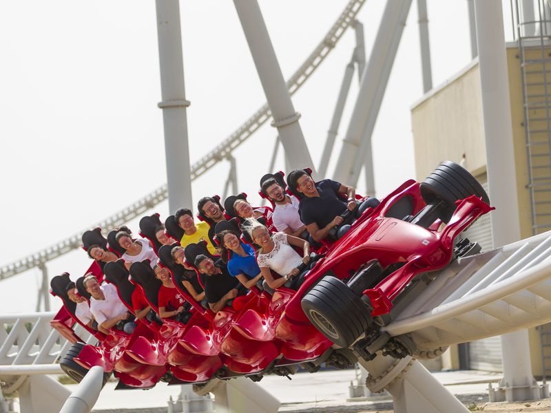Парк развлечений «Ferrari World» - экскурсия в Дубае