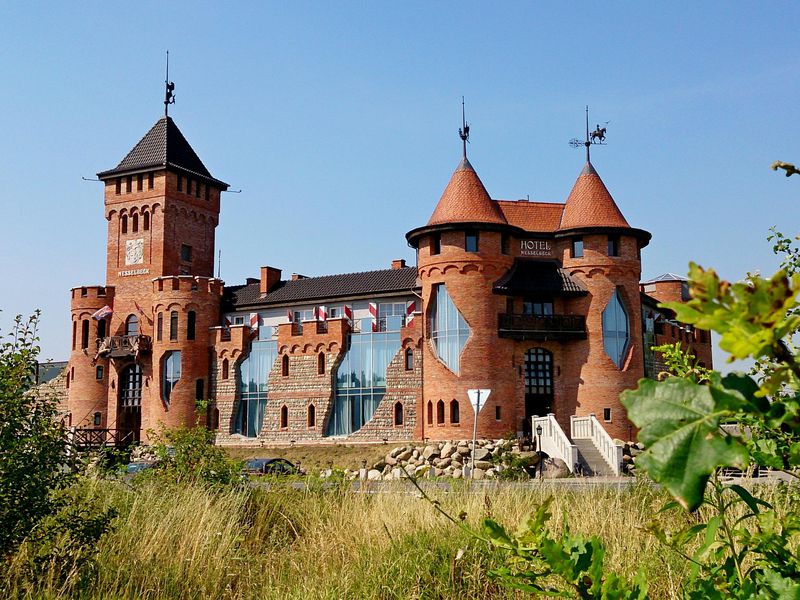 Три в одном: Куршская коса, Зеленоградск и замок Нессельбек - экскурсия в Калининграде