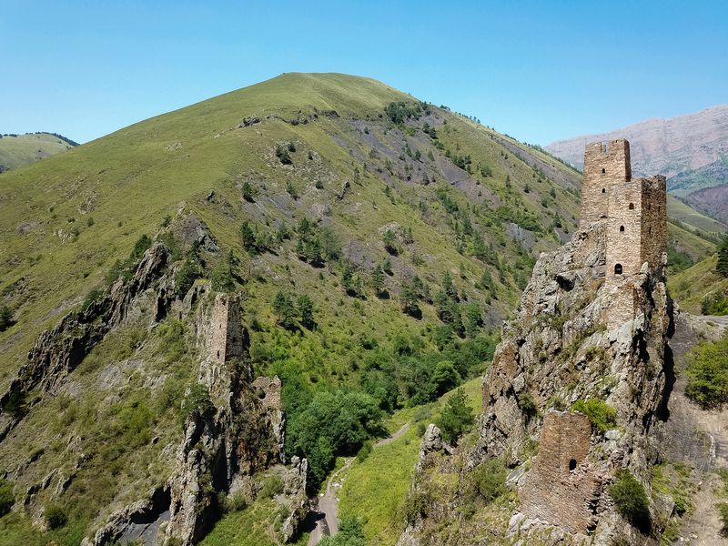 Горная Ингушетия и Северная Осетия за 1 день - экскурсия в Владикавказе