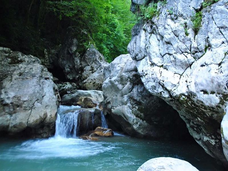 Каньоны и водопады — тайные сокровища западной Грузии - экскурсия в Кобулети