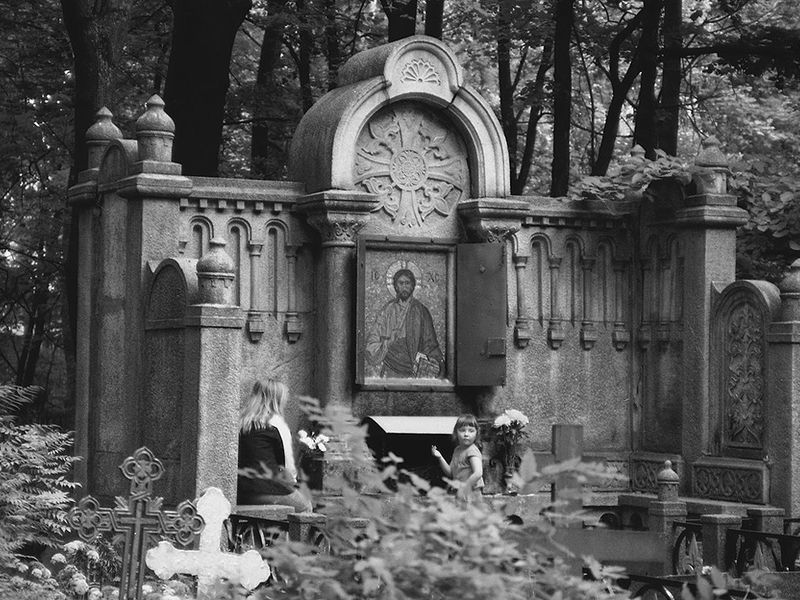 Смоленское кладбище и часовня Ксении Петербургской - экскурсия в Санкт-Петербурге